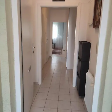 Apartament 3-zimmer-wohnung-kalvariengurtel *