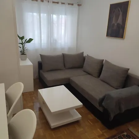 3-zimmer-wohnung-kalvariengurtel Διαμέρισμα