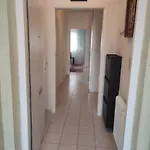 Apartman 3-zimmer-wohnung-kalvariengurtel *