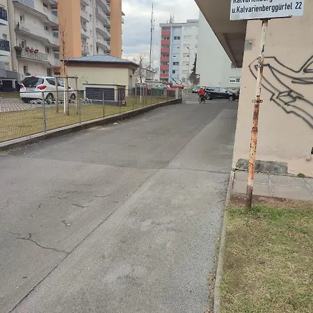 3-zimmer-wohnung-kalvariengurtel Apartman *